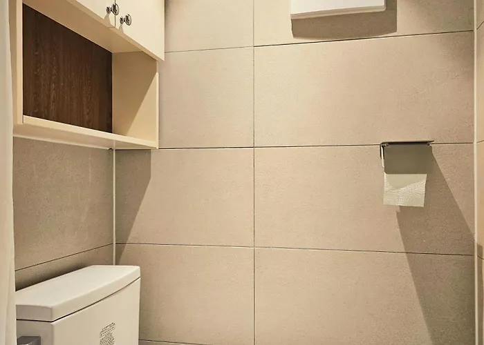 Arowa West Songridan-gil Apartment