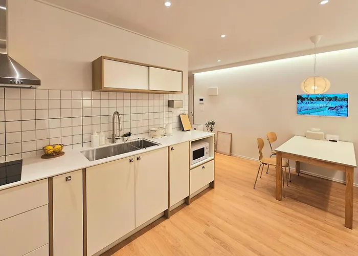 Arowa West Songridan-gil Apartment *