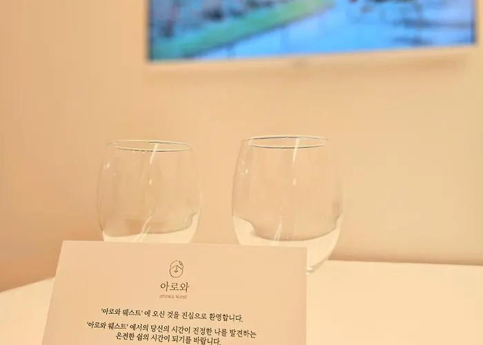 Apartment Arowa West Songridan-gil *